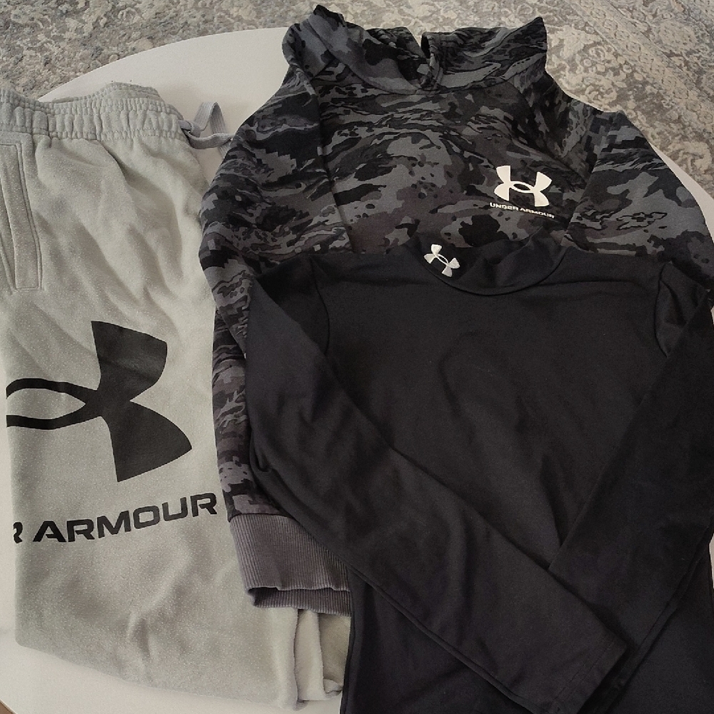 Under Armour Boys Bundle
